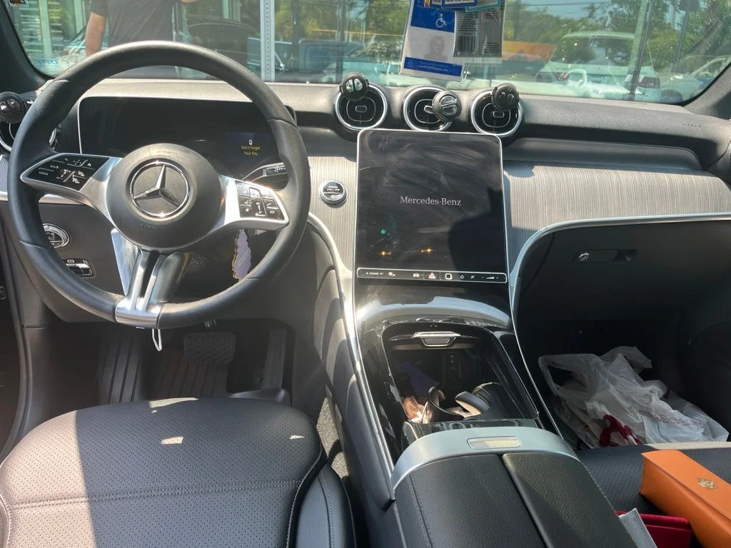 Certified Used 2025 Black Mercedes-Benz GLC 300 image 9