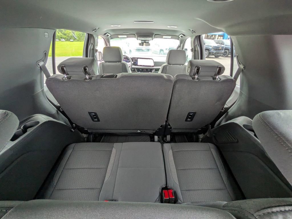 2026 Chevrolet Tahoe LS - Photo 33