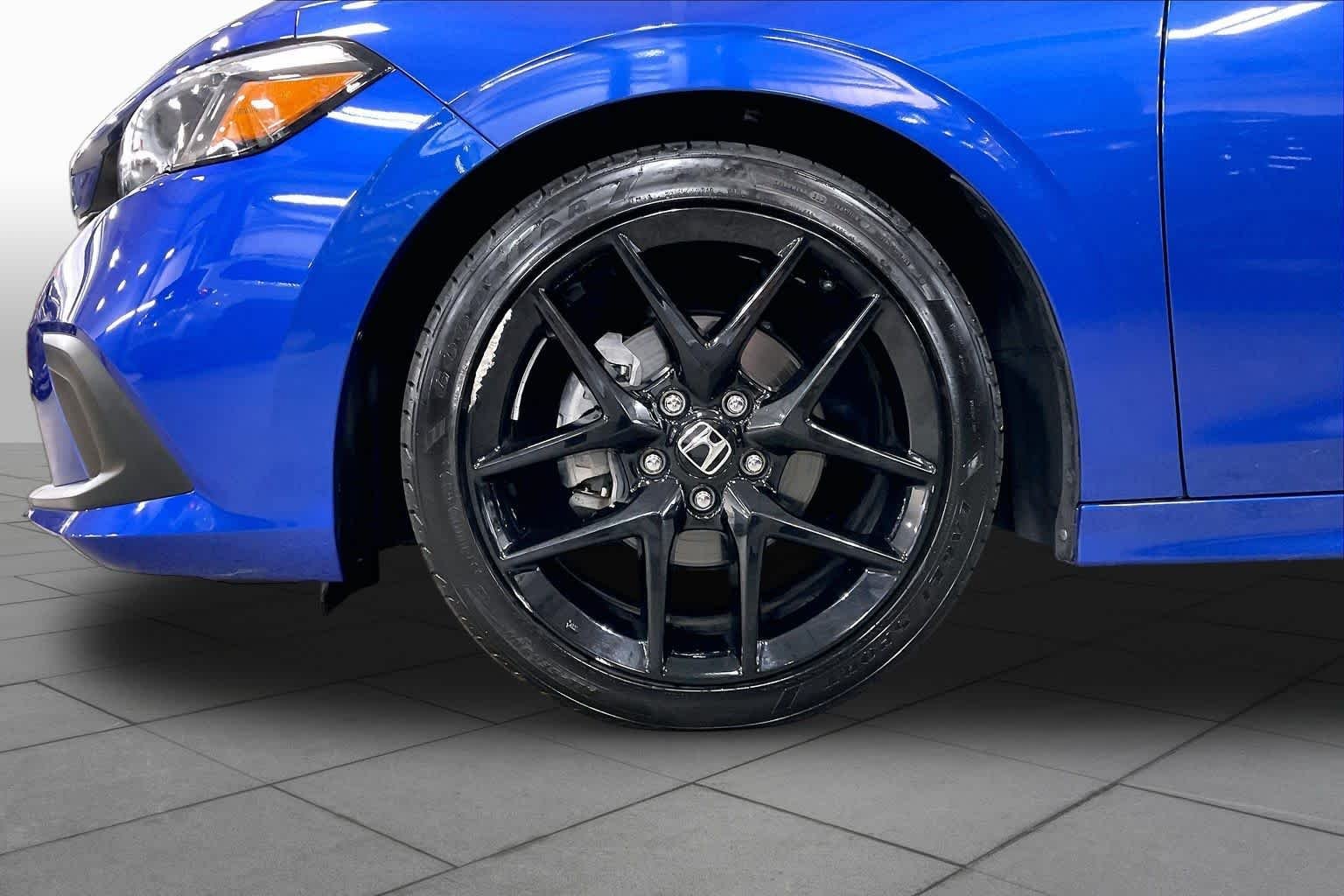 Used 2024 Aegean Blue Metallic Honda Sport image 11