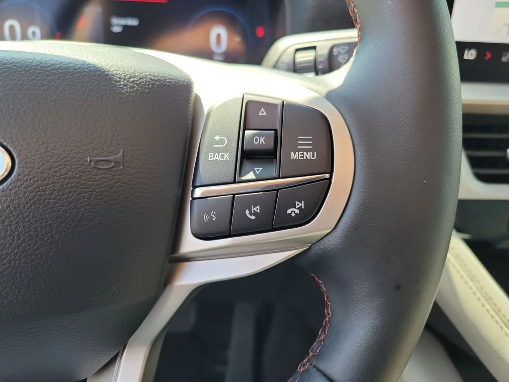 New 2026 Carbonized Gray Metallic Ford Active image 23