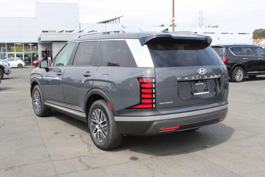 New 2026 Gray Hyundai Blue SEL 8P image 9