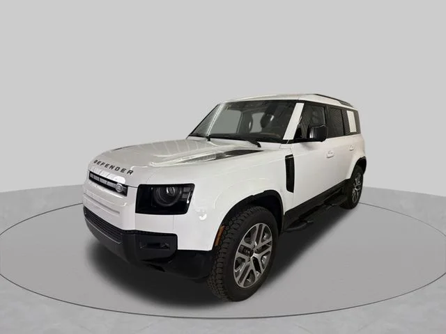2026 Land Rover Defender 110 X-Dynamic SE