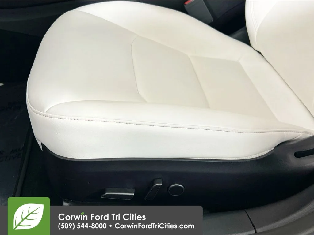 Used 2021 Black Tesla Performance image 22