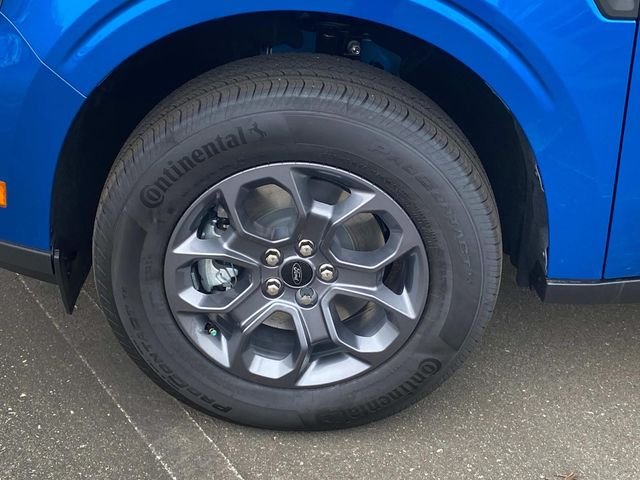 New 2026 Blue Ford XLT image 5