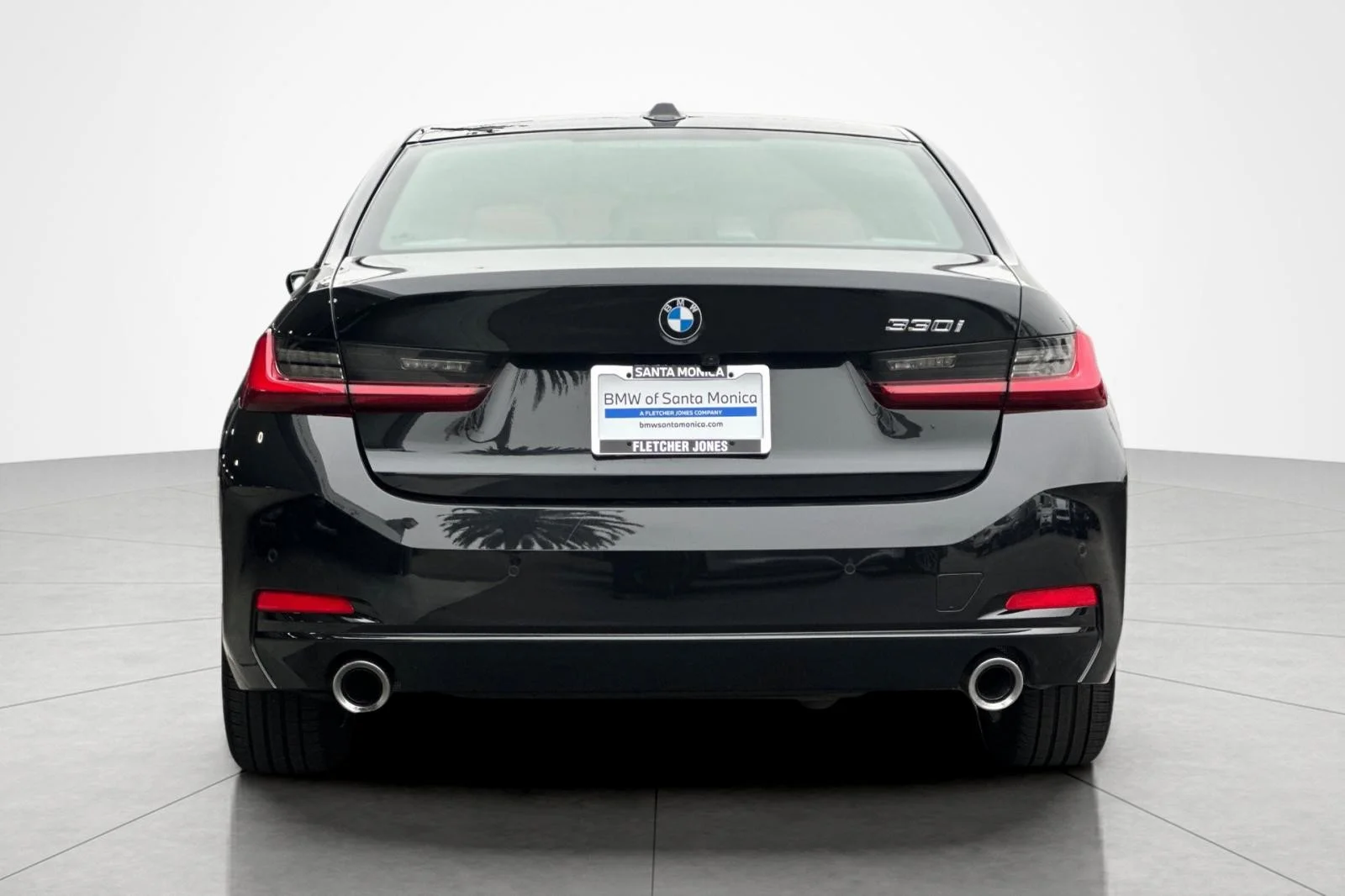 Used 2023 Black Sapphire Metallic BMW 330i image 4