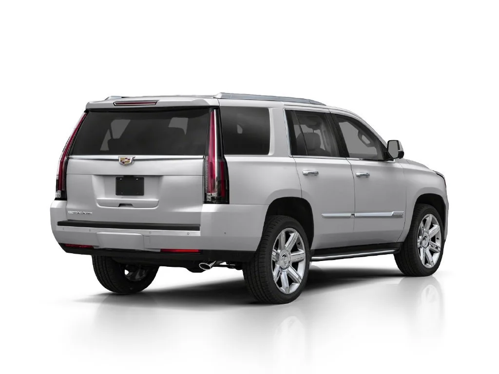 Used 2020 RADIANT SILVER METALLIC Cadillac 4DR 2WD image 2