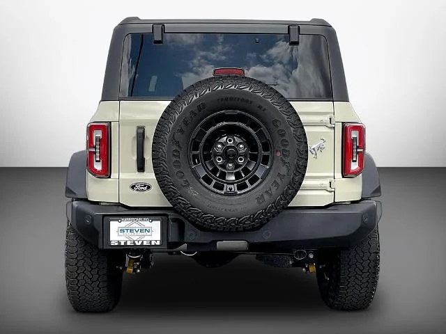 New 2026 Desert Sand Ford Outer Banks® image 38