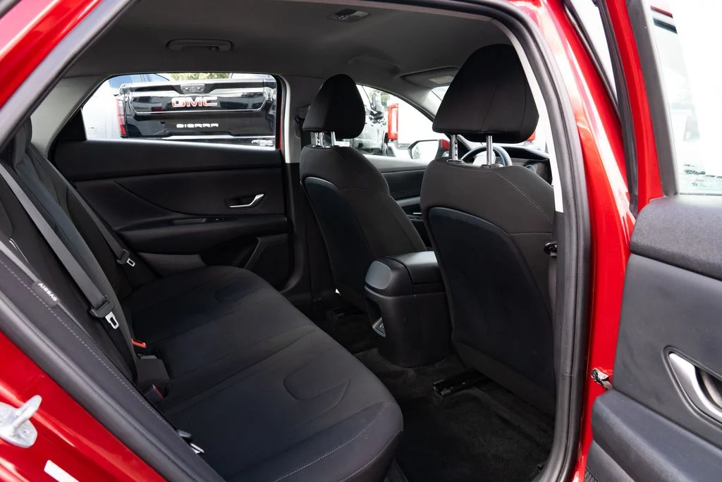 Used 2024 Red Hyundai SEL image 23