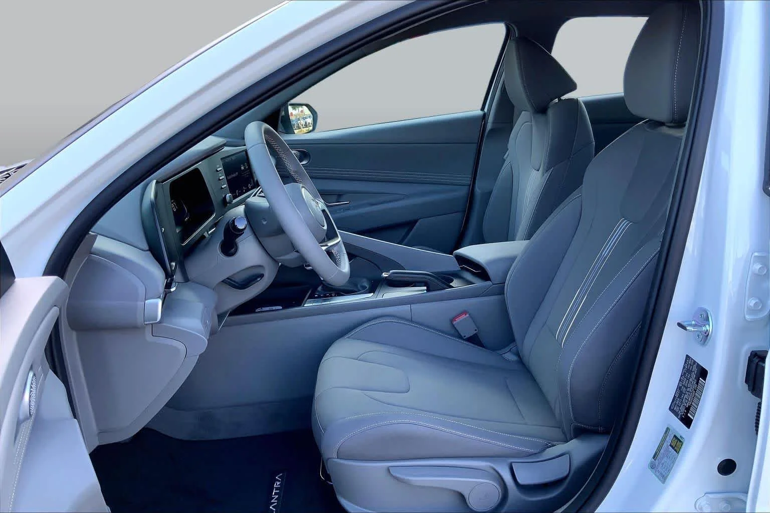 New 2026 Serenity White Hyundai SEL Sport image 7