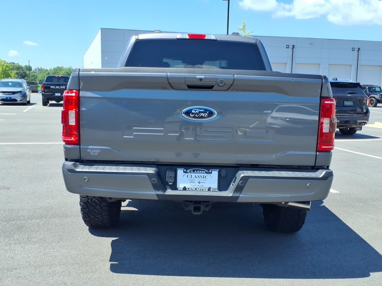 Used 2022 Carbonized Gray Metallic Ford XLT image 18