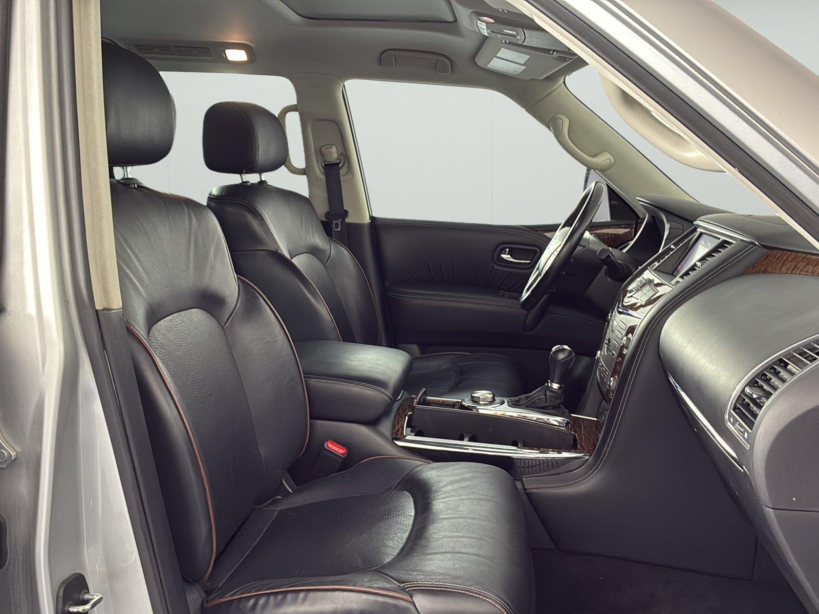 Used 2019 Brilliant Silver Metallic Nissan SL image 12