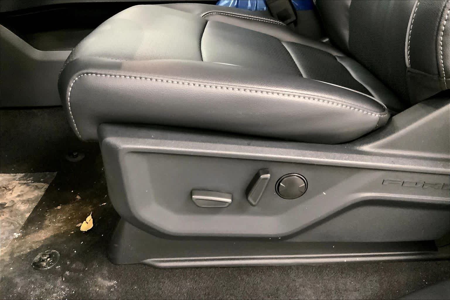 New 2026 Star White Metallic Tri-Coat Ford Lariat® image 19