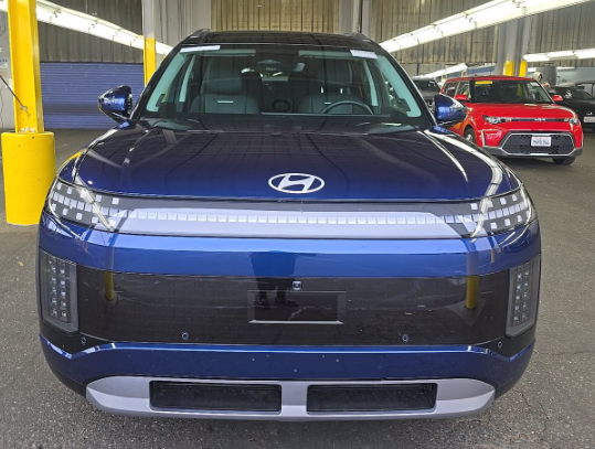 Used 2026 Hyundai IONIQ 9 Performance Limited with VIN 7YAMWFS51TY005198 for sale in Kansas City, KS