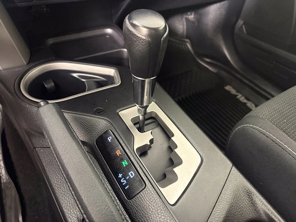 Used 2018 Black Toyota XLE image 32