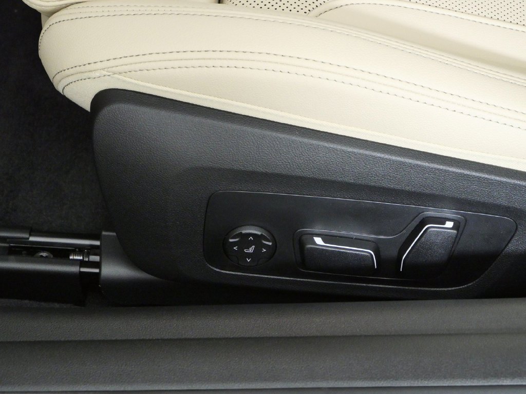New 2027 Alpine White BMW 430i xDrive image 31