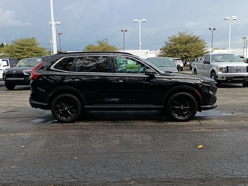 Certified Used 2024 Crystal Black Pearl Honda Sport-L image 2