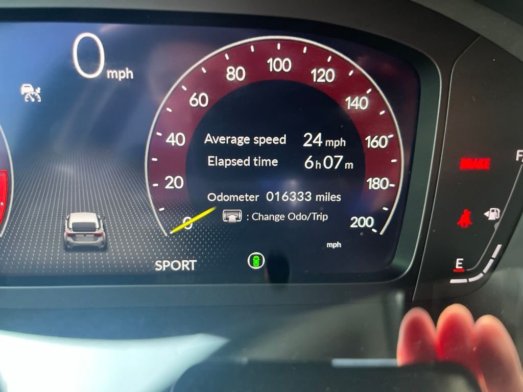 Certified Used 2024 Championship White Honda  image 5