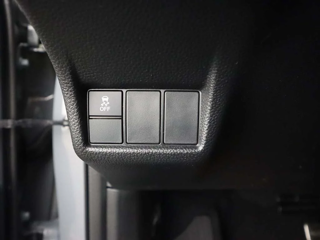 2025 Honda Civic Sport - Photo 34