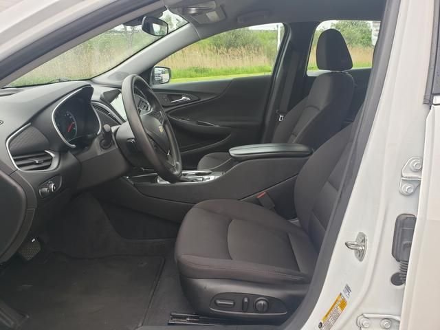 Used 2023 White Chevrolet LT image 10