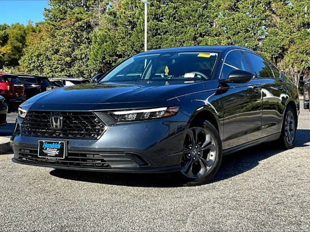 Used 2023 Blue Honda EX image 3