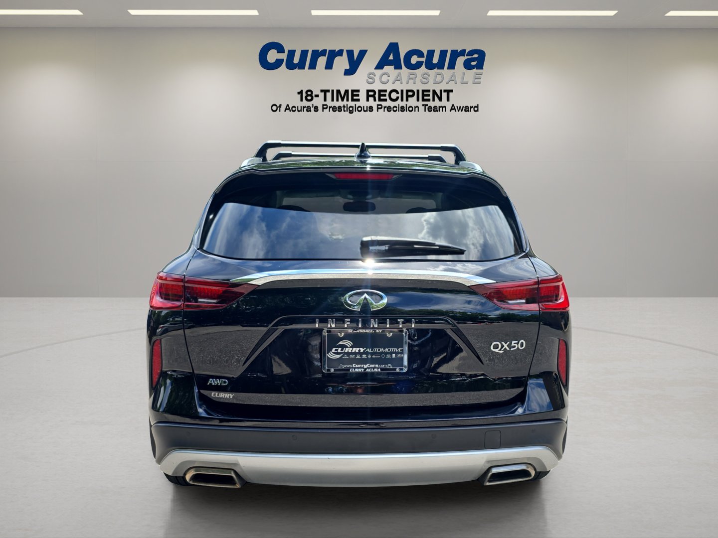 Used 2022 Black INFINITI ESSENTIAL AWD image 5