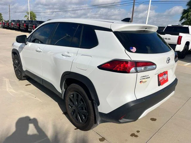 Used 2025 WIND CHILL PEARL Toyota  image 6