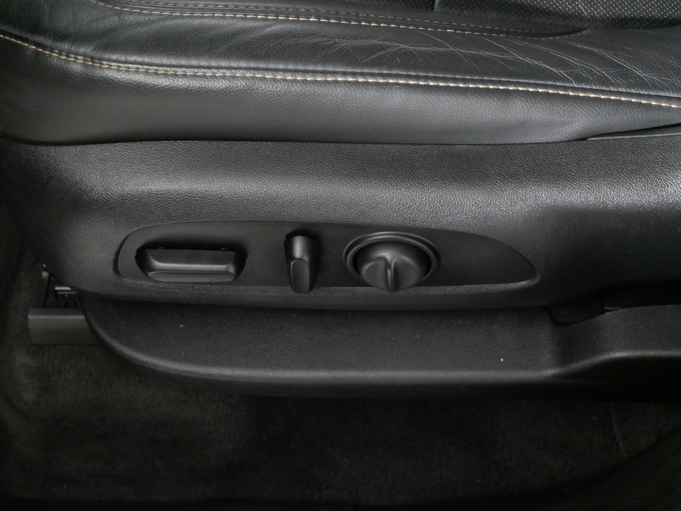 2019 Chevrolet Traverse Premier - Photo 20