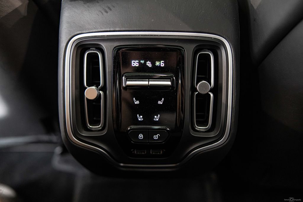 Used 2021 Black Aston Martin Base image 41
