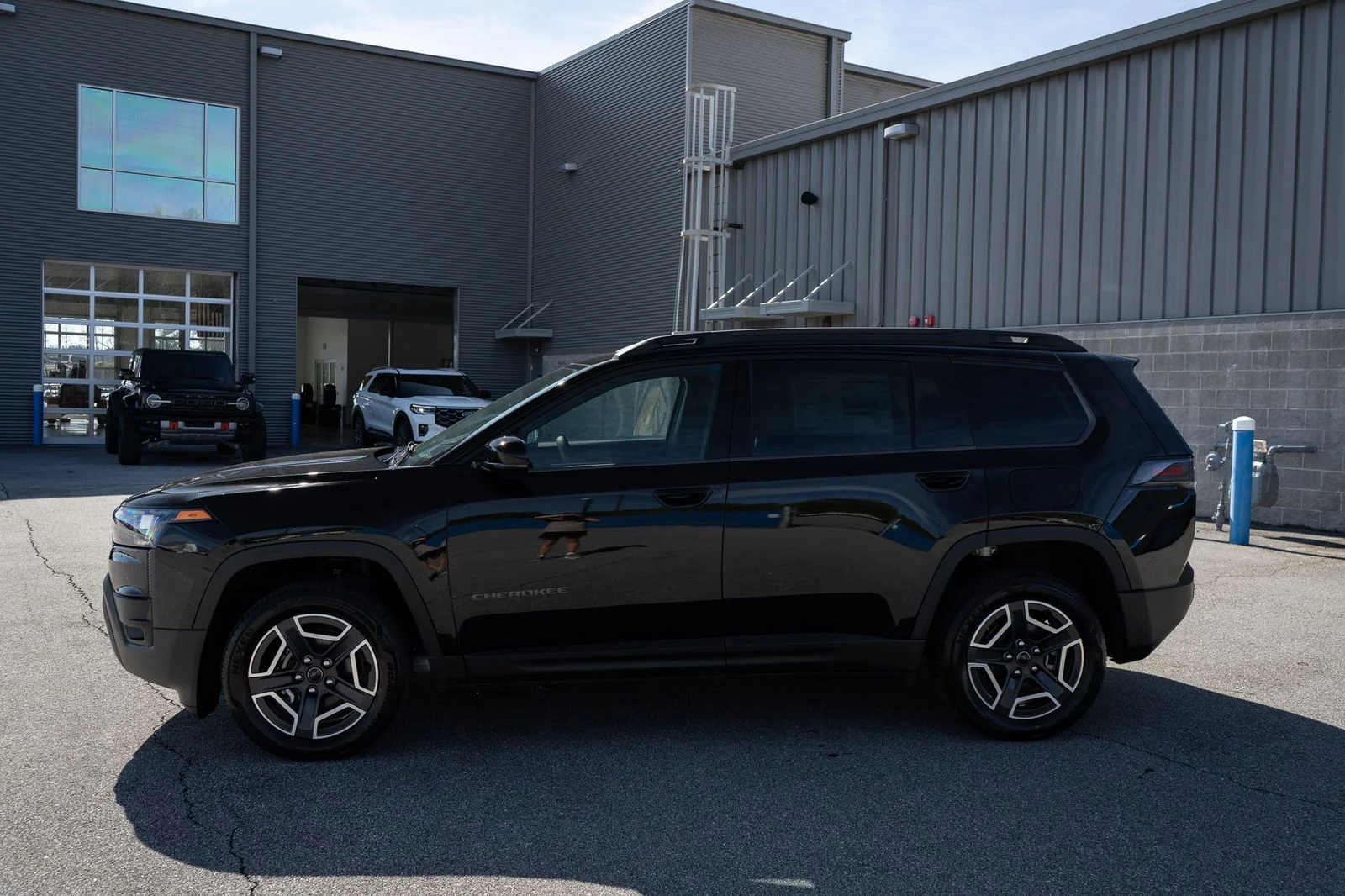 New 2026 Black Jeep Limited image 5
