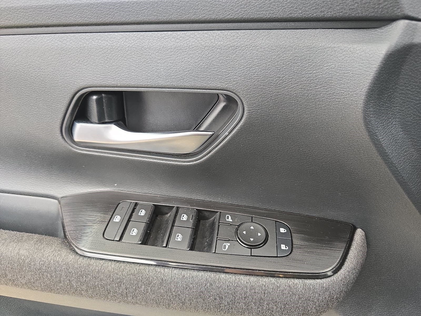 Certified Used 2026 Super Black Nissan SV image 23