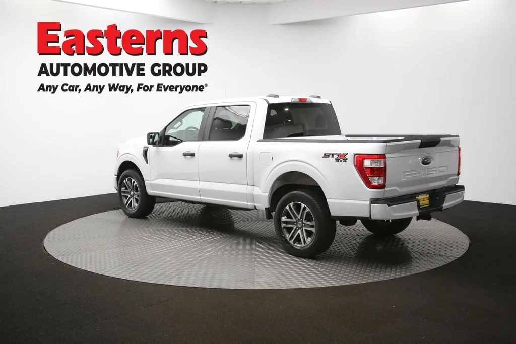 Used 2021 White Ford XL image 64