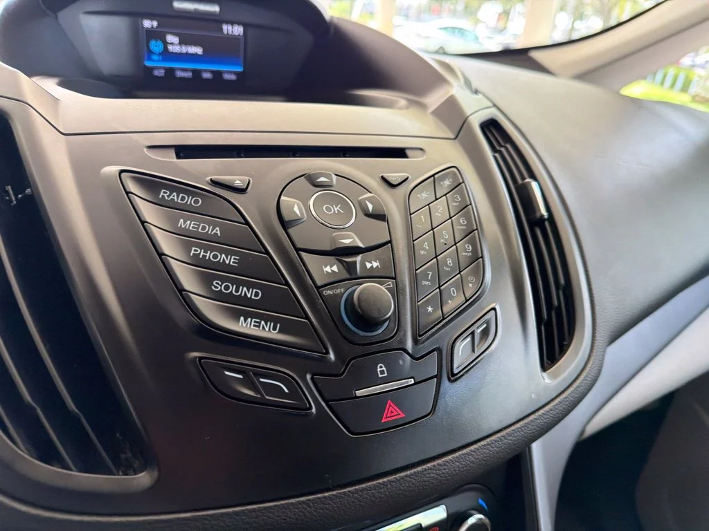 Used 2014 White Ford SE image 44