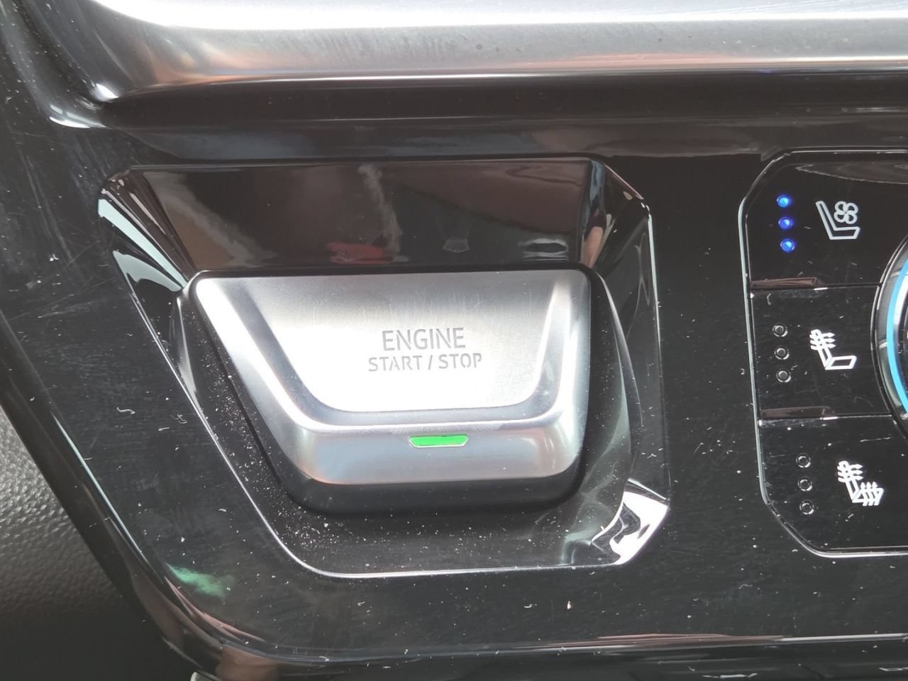 Used 2023 Pacific Blue Metallic GMC Denali Ultimate image 38