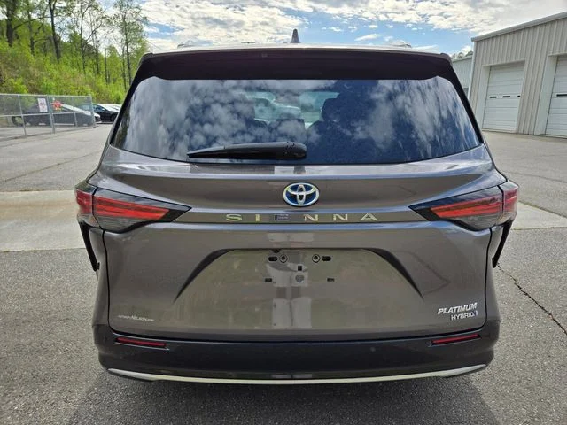 2023 Toyota Sienna Platinum - Photo 6