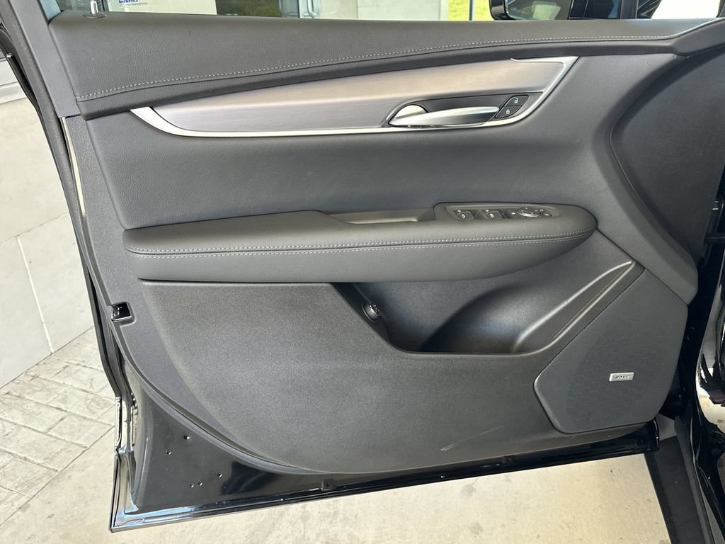 2026 Cadillac XT5 Luxury - Photo 10