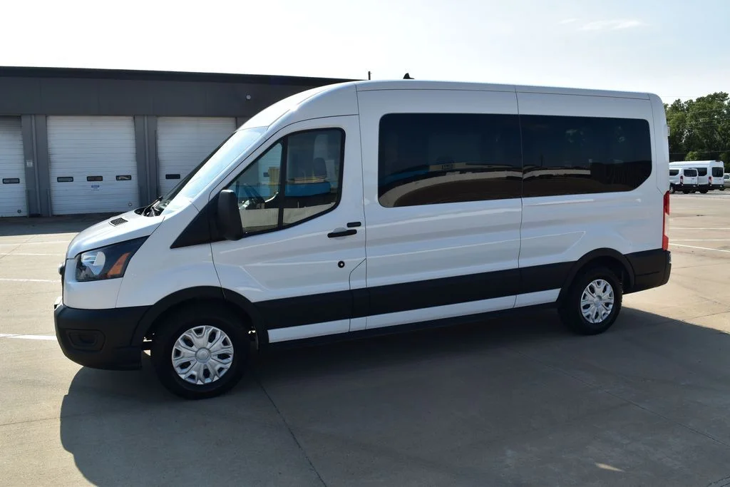 Used 2023 White Ford XL image 29
