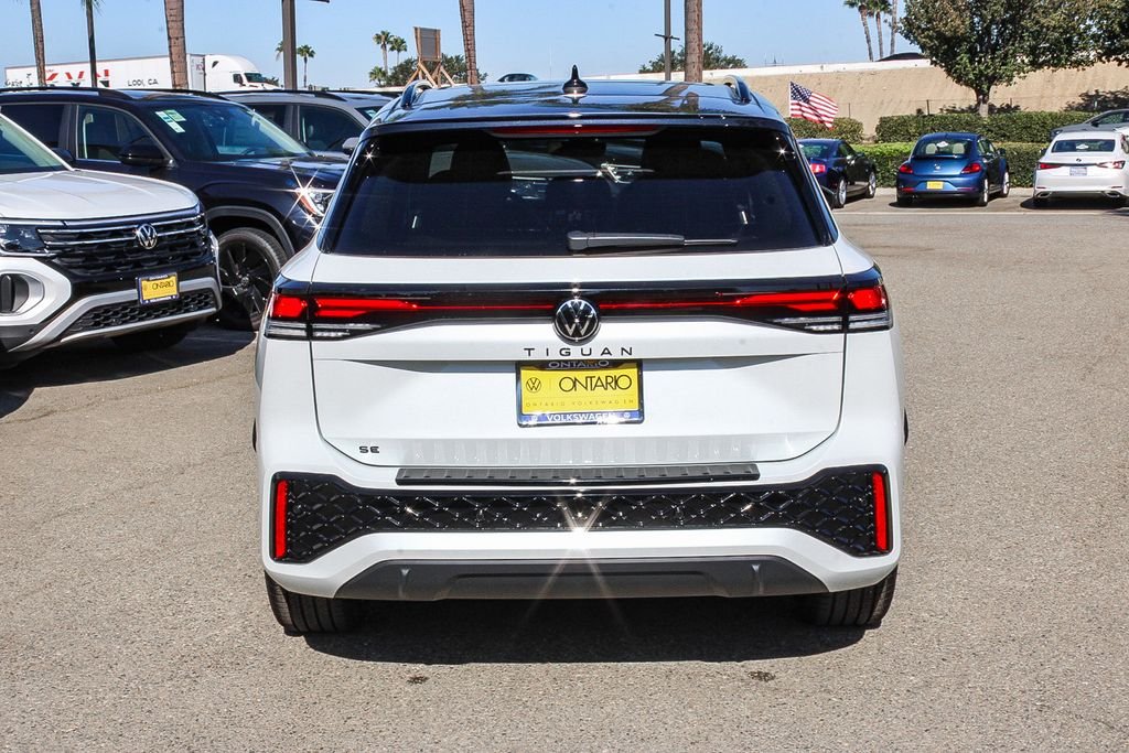 New 2026 White Volkswagen SE R-Line Black image 6