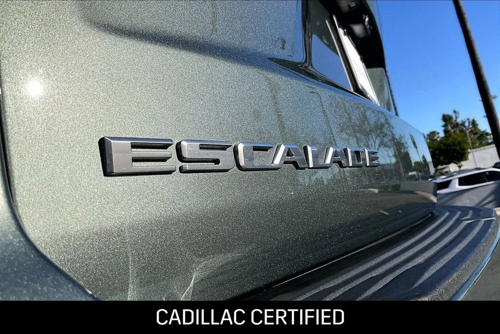 Used 2024 Dark Emerald Metallic Cadillac Sport Platinum image 30