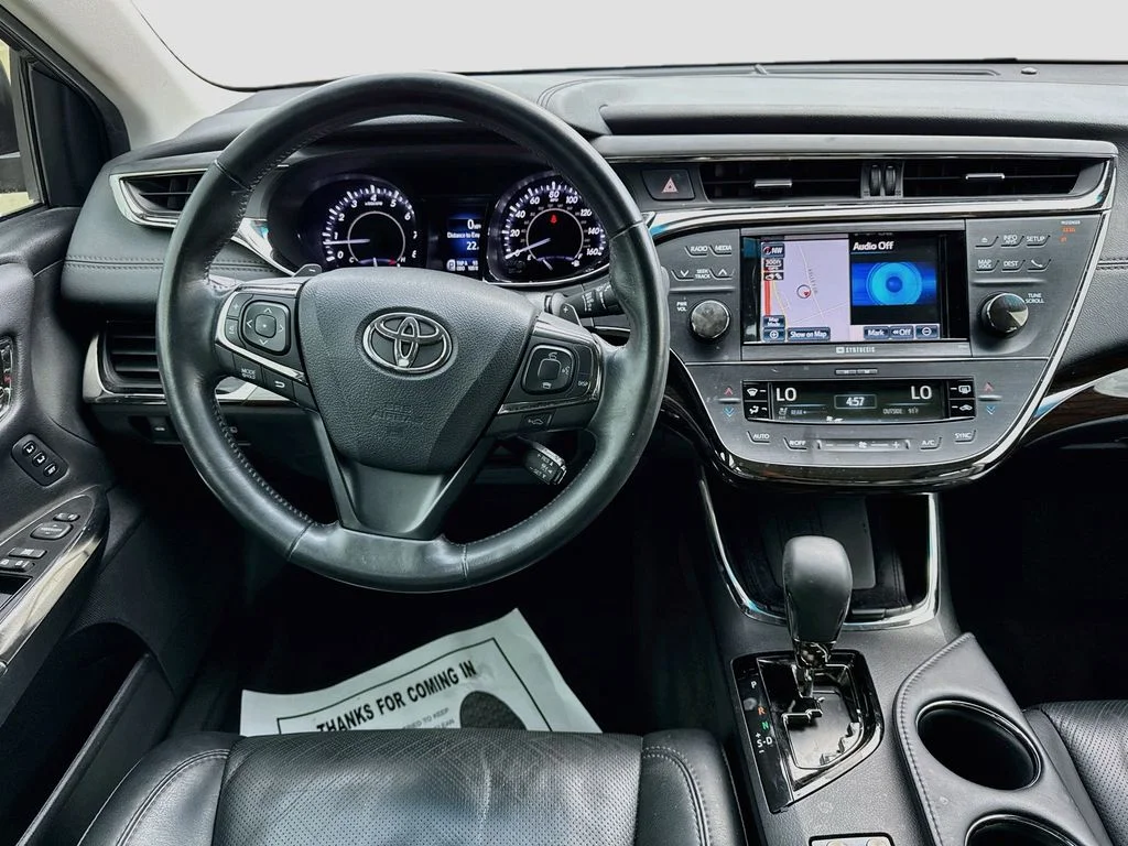 Used 2013 Gray Toyota XLE image 29