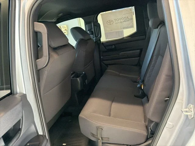 2026 Toyota Tacoma SR5 - Photo 16