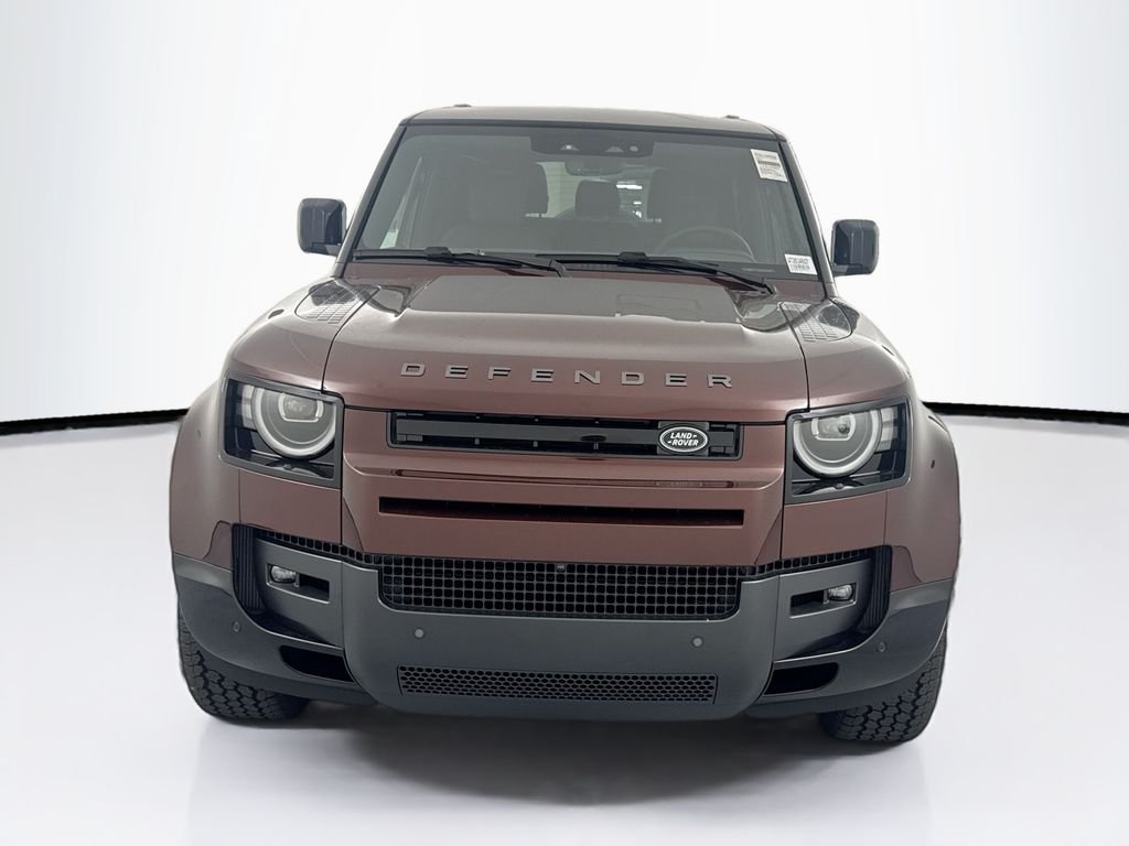 New 2026 Sedona Red Land Rover X-Dynamic SE image 2