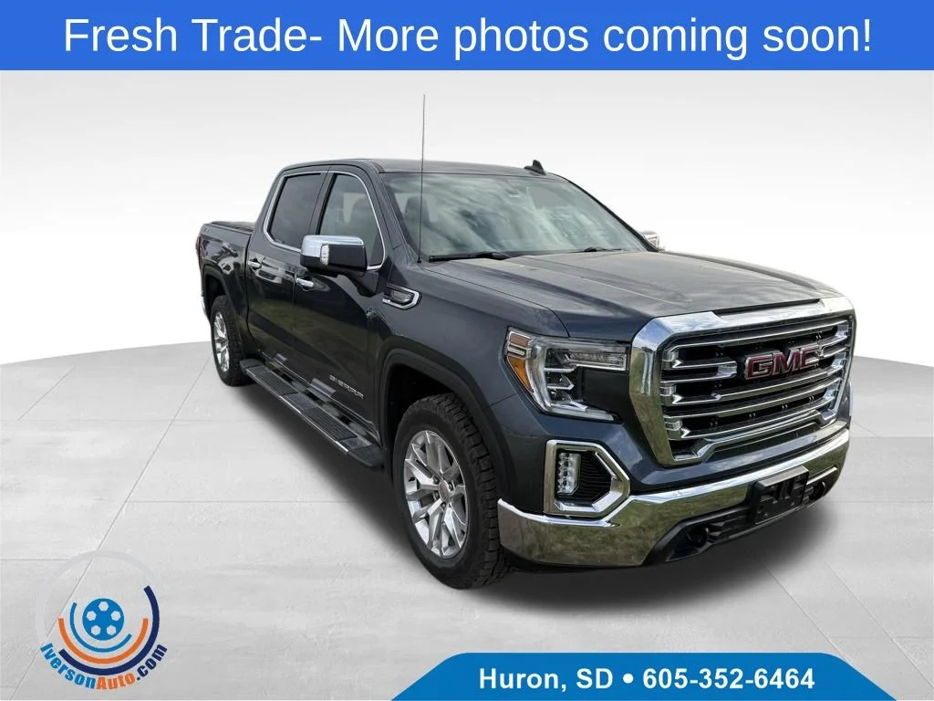 2020 GMC Sierra 4WD Crew Cab Short Box SLT's photo