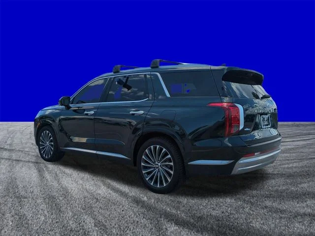 Certified Used 2023 Robust Emerald Hyundai Calligraphy image 5