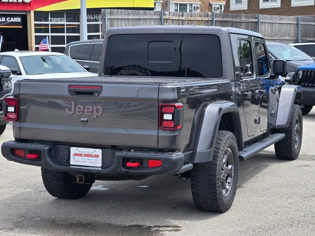Used 2021 Gray Jeep Rubicon image 10