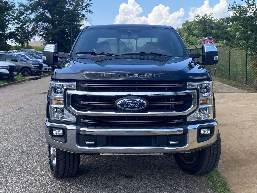 Used 2022 Black Ford King Ranch image 37