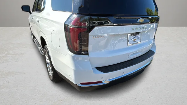 Used 2025 White Chevrolet LT image 40