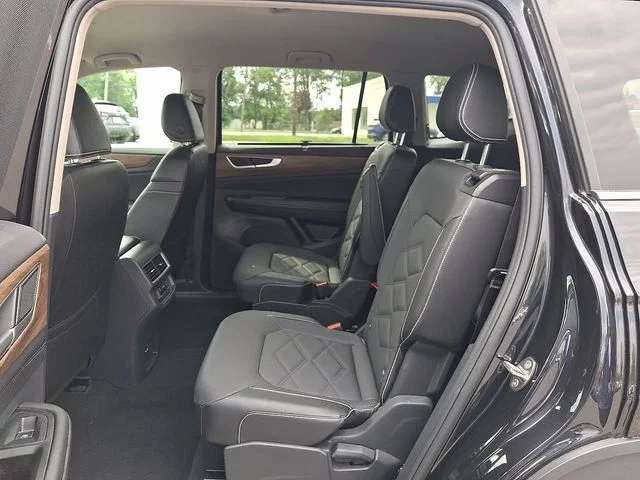 Certified Used 2024 Black Volkswagen 2.0T SE w/Technology image 11