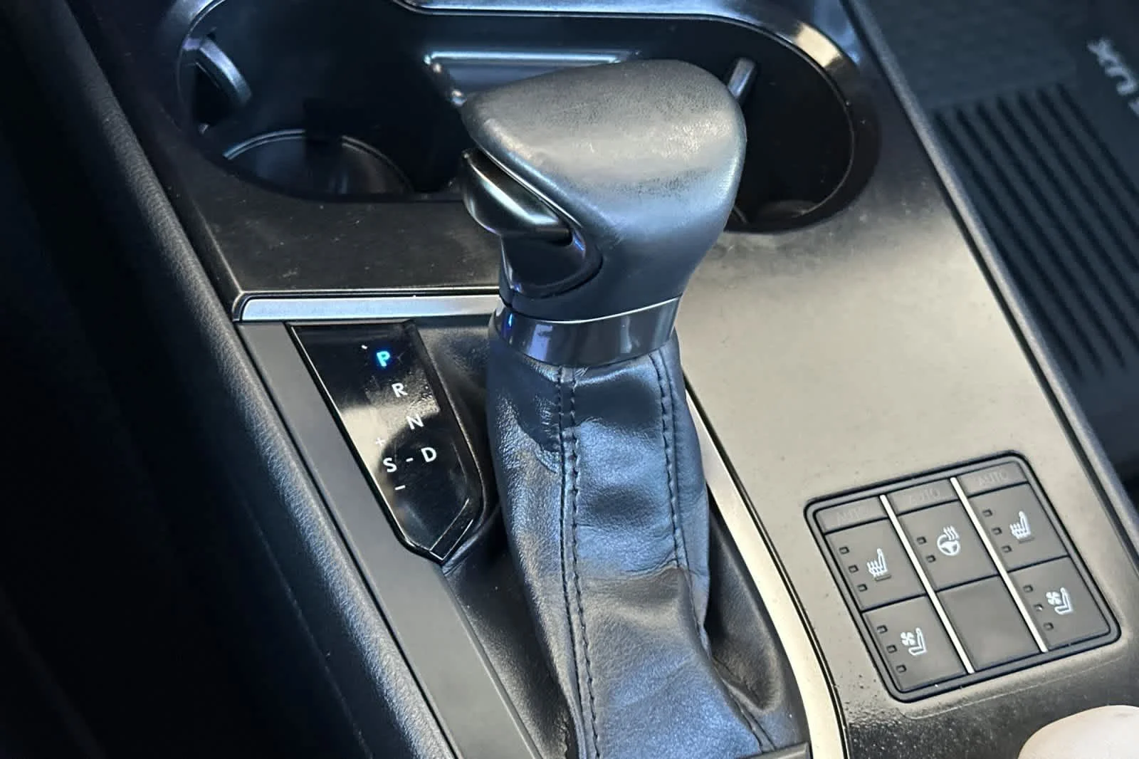 Certified Used 2023 CAVIAR Lexus Premium image 23