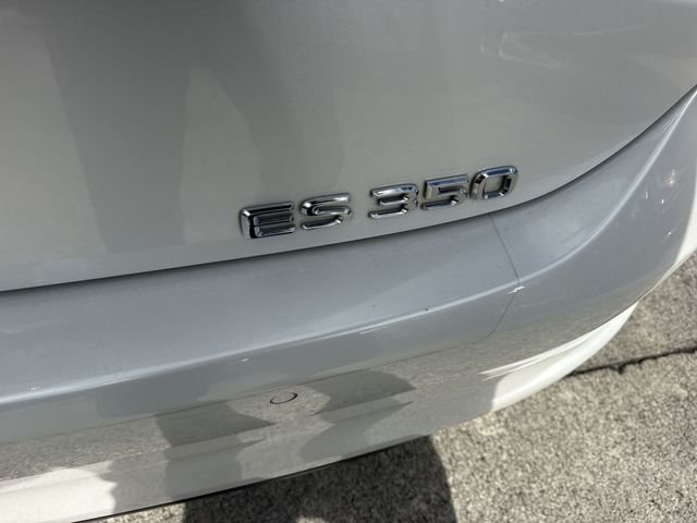 2021 Lexus ES 350 - Photo 25