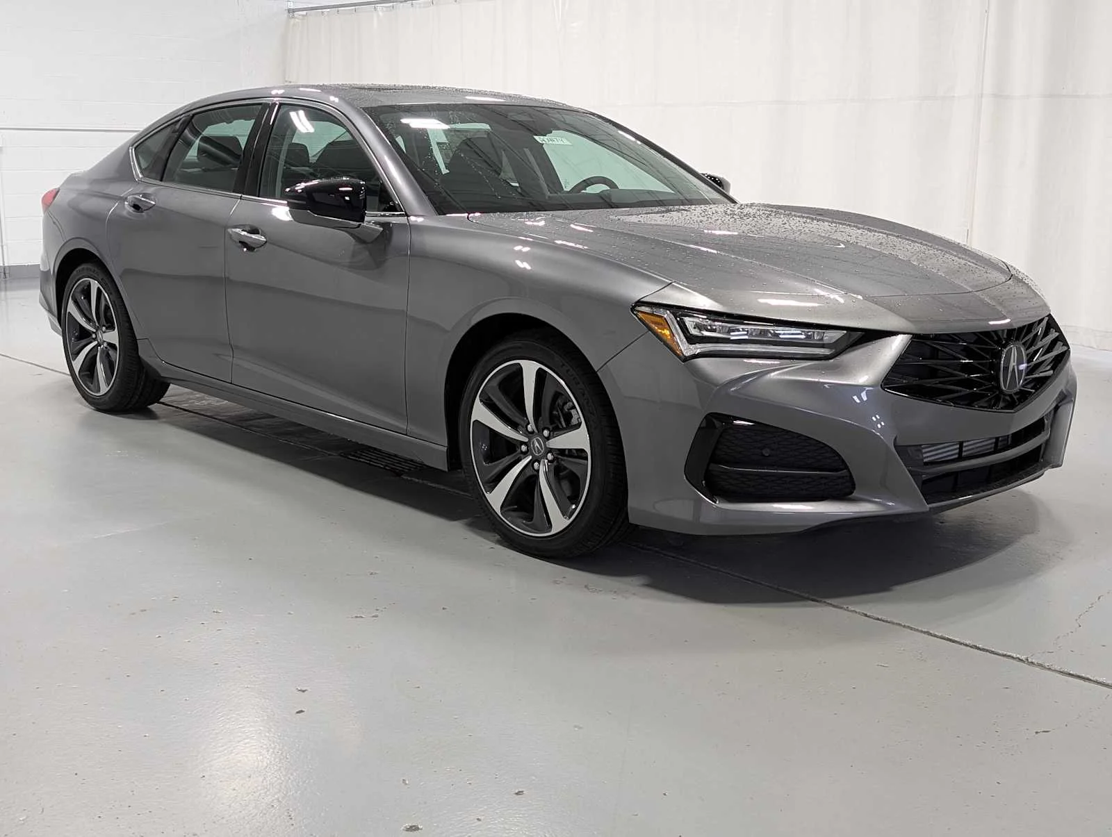 Used 2025 Liquid Carbon Metallic Acura w/Technology Package image 6